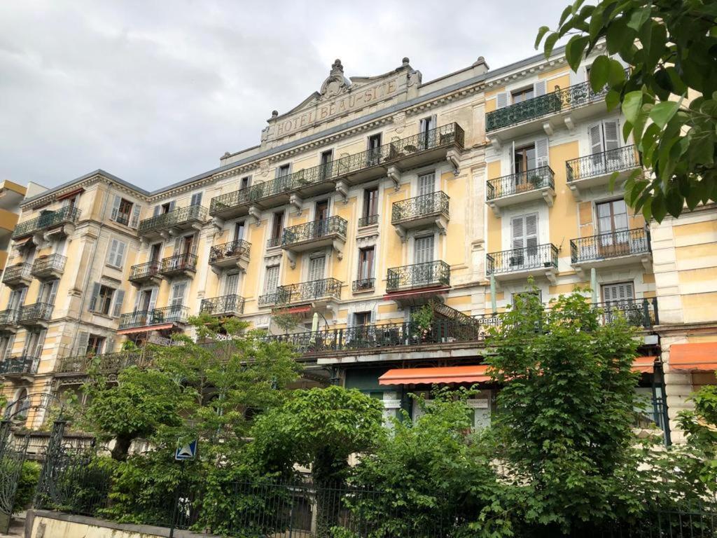 Le 110, Un Grand Studio 2 Etoiles, Pour Tout Faire A Pied Aix-les-Bains Buitenkant foto